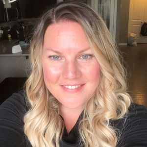 Meet your Posher, Carrie